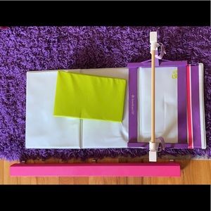 American Girl Mckenna - McKenna's Beam and Bar Set